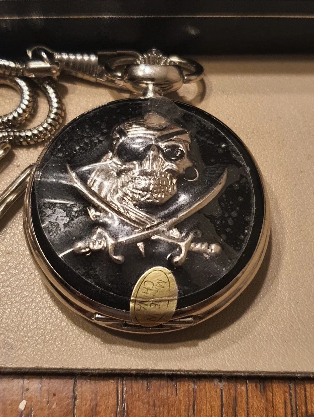 10/$20 Silver/Black Skull Embossed Quartz Pocket Watch w/Chain